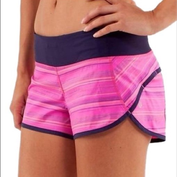 EUC✨Lululemon Speed Up Shorts - Picture 11 of 11